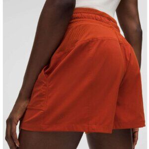 Dance Studio High-Rise Short 3.5"